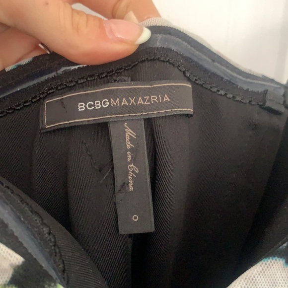 Beautiful strapless mini bodycon dress. - Picture 3 of 5